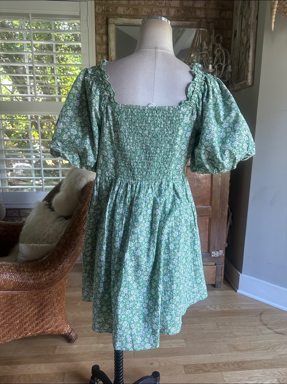 HYACYNTH HOUSE GREEN & WHITE DRESS LARGE - Picture 6 of 13